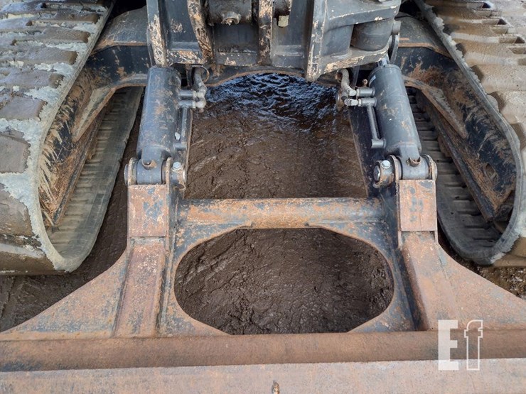 2014-bobcat-e85-image-23