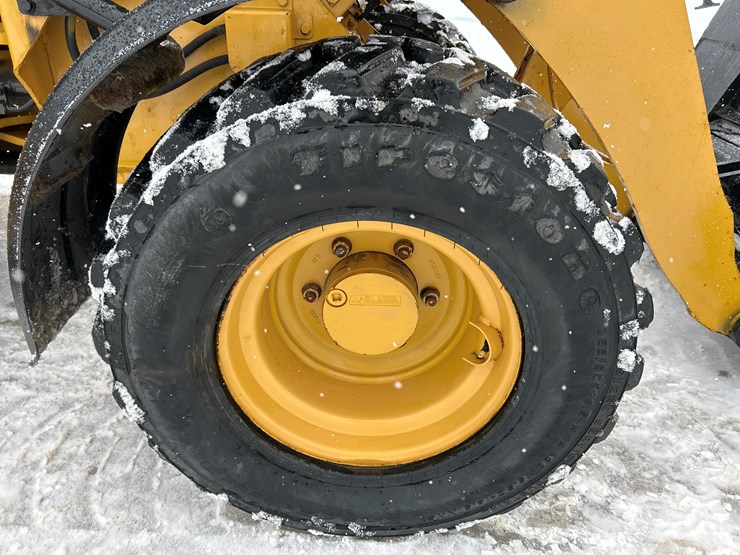 caterpillar-903d-image-76