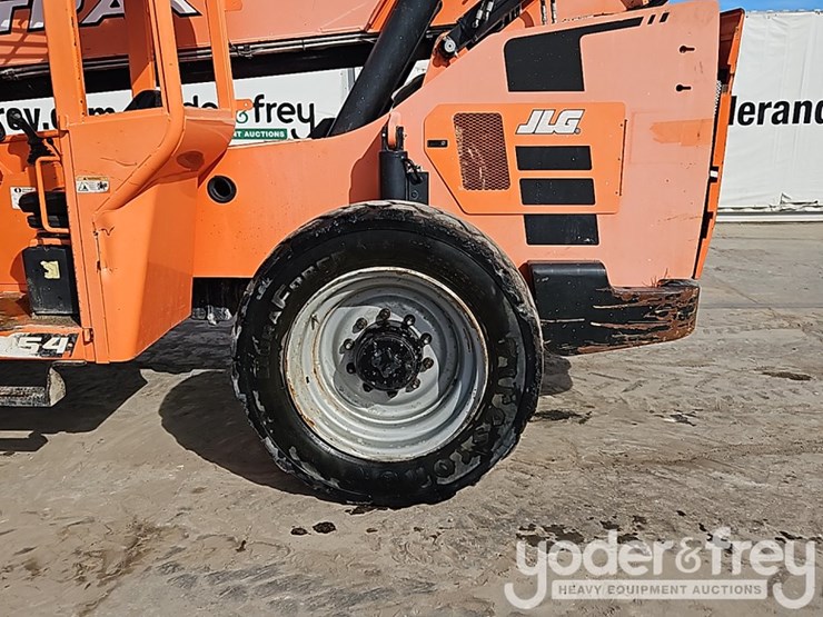 2017-sky-trak-10054-image-17