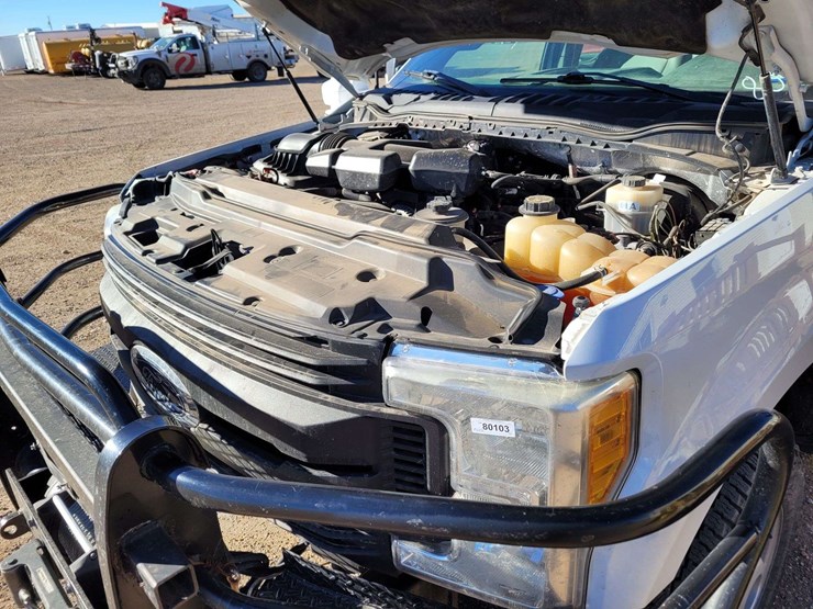 2017-ford-f350-image-17