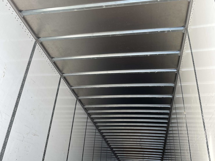 2022-stoughton-trailer-image-33