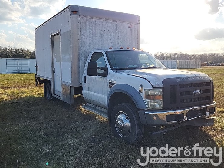 ford-f550-xl-image-5