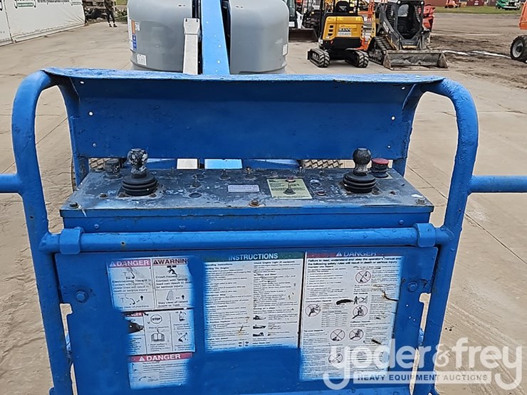 2014-genie-s40-image-13