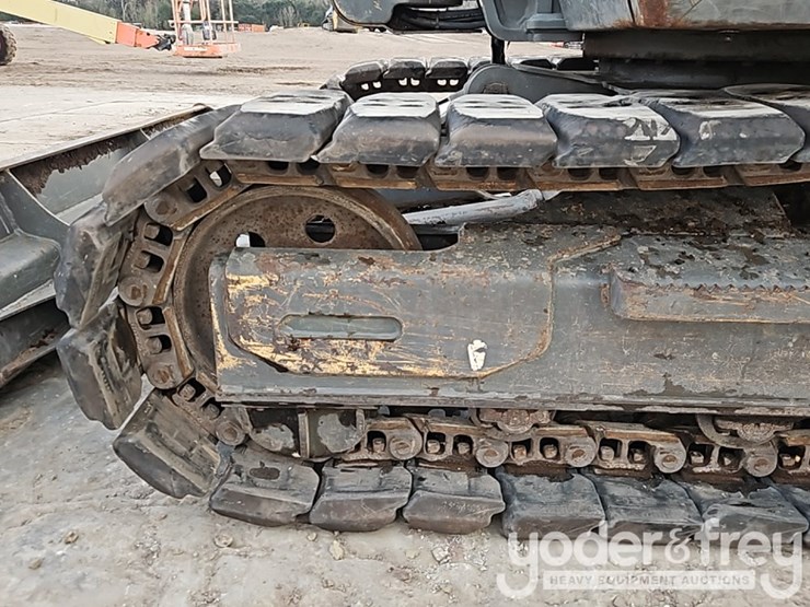 2020-volvo-ecr88d-image-23