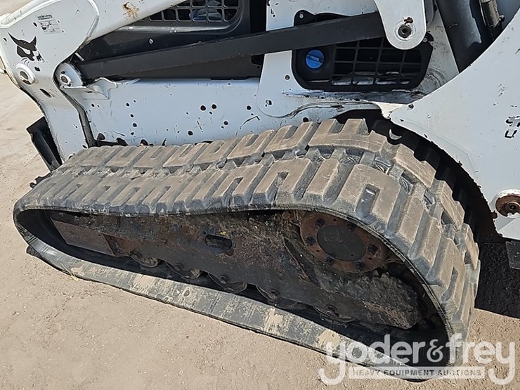 2017-bobcat-t770-image-69
