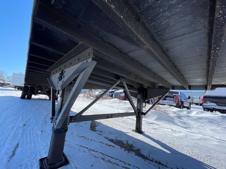 2023-stoughton-trailer-image-20