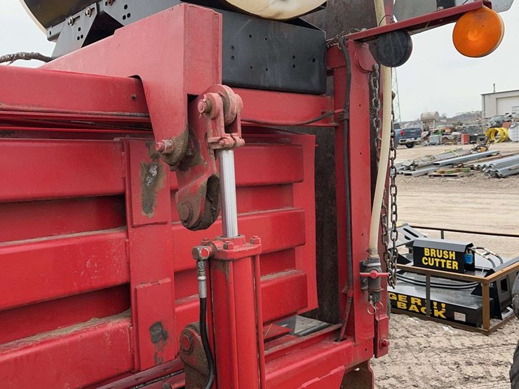 case-ih-8575-image-10