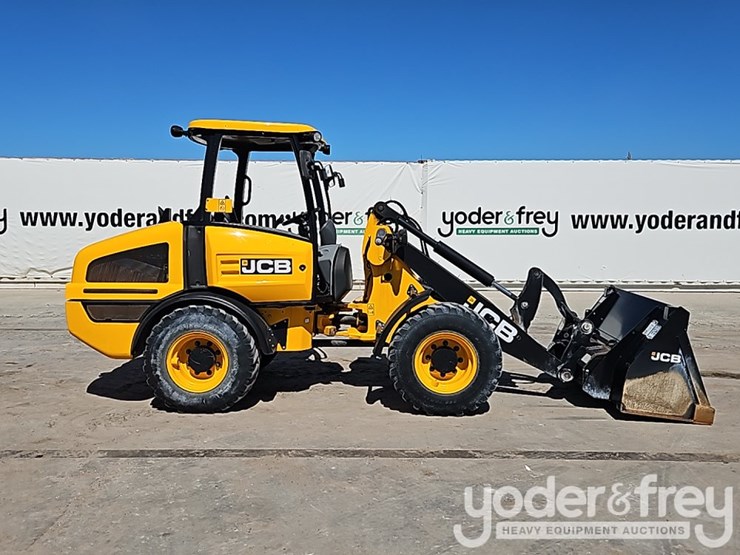 2023-jcb-407-image-6