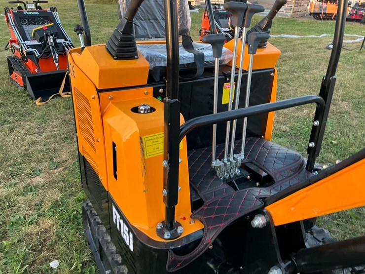 #1209-•-unused-future-ft15-mini-excavator-image-22