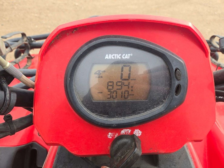 2007-arctic-cat-700-image-12