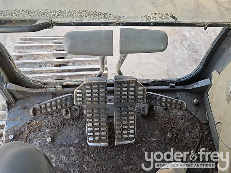 2006-hitachi-zx350-lc-3-image-40