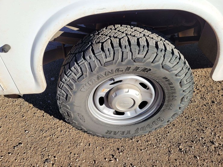 ford-f350-sd-image-18