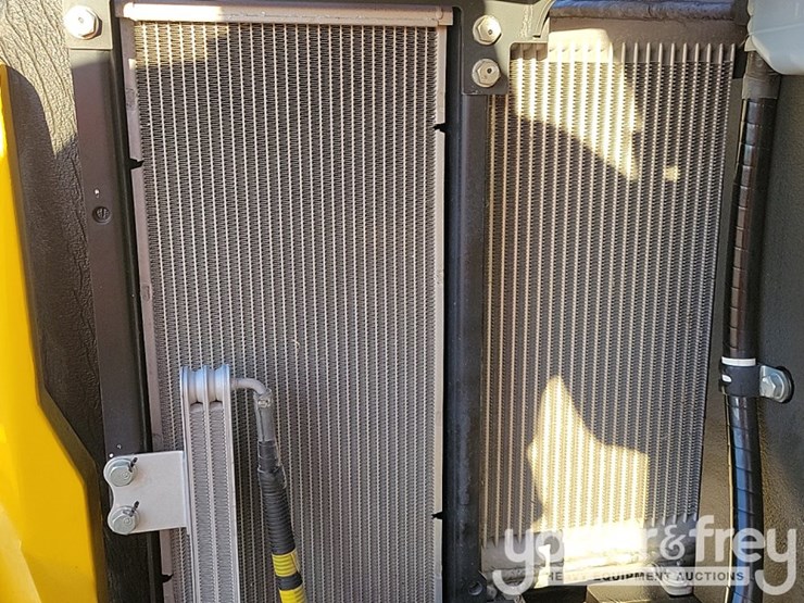 2024-komatsu-pc55mr-image-42