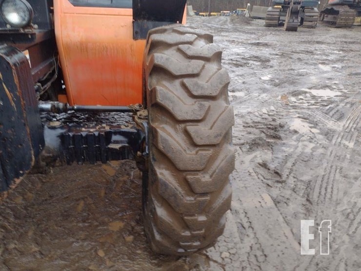 2005-jlg-g9-43a-image-19