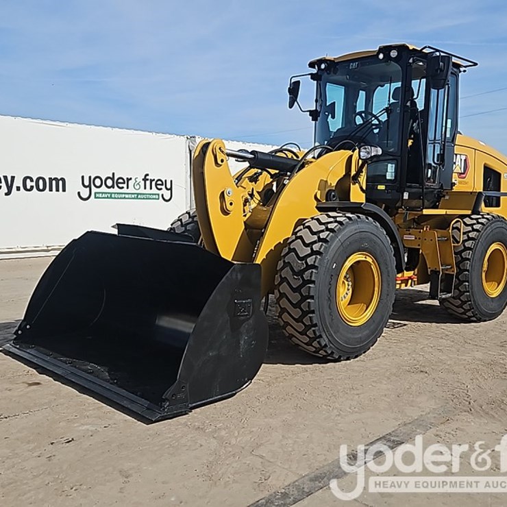 2026 CATERPILLAR 926