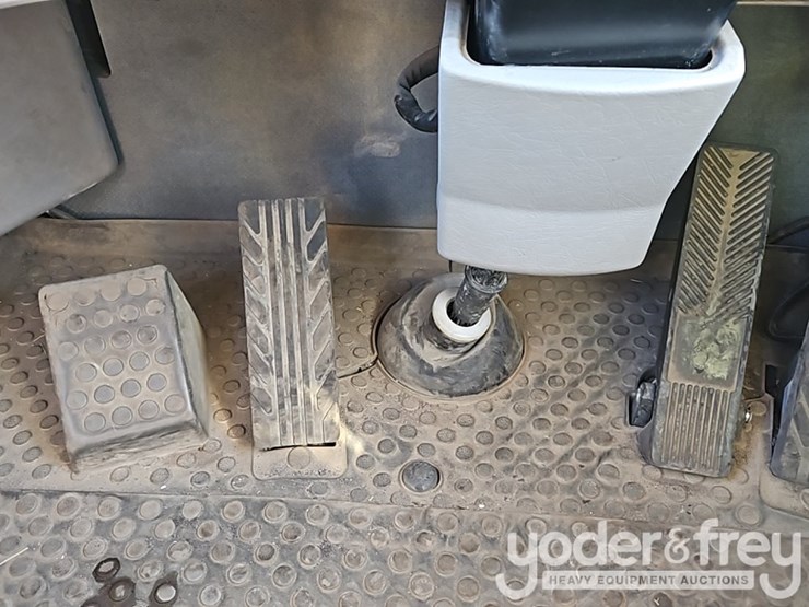 2021-volvo-a40g-image-31