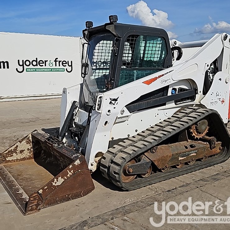 2019 BOBCAT T870