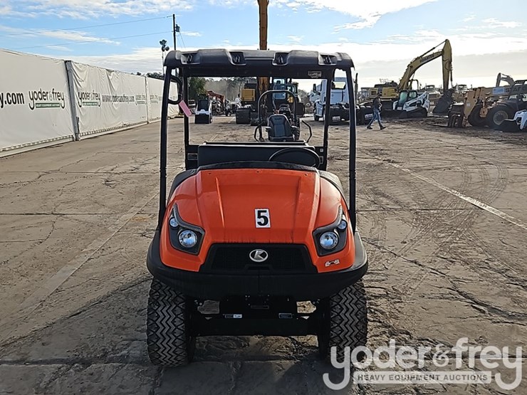 2023-kubota-rtv520-image-10