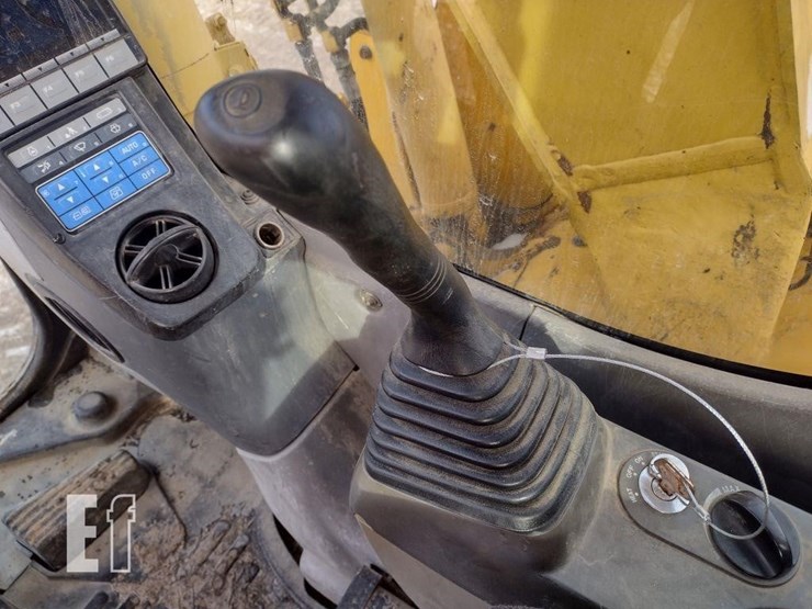 2009-komatsu-pc138us-lc-8-image-8