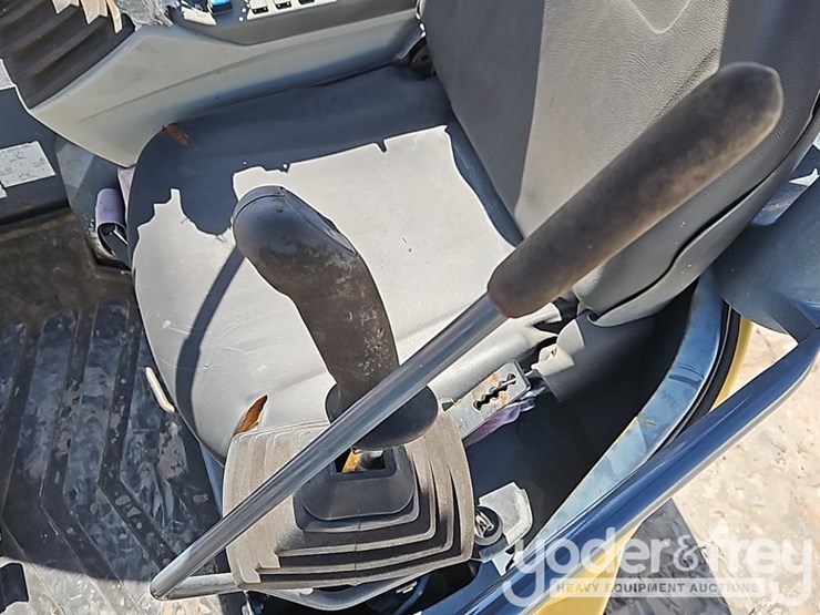 2020-kobelco-sk35sr-6e-image-35