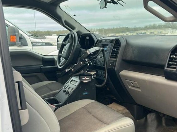 2019-ford-f150-image-10