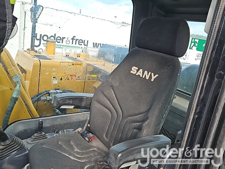 2022-sany-sy135c-image-35