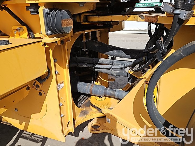 2019-volvo-l70h-image-11