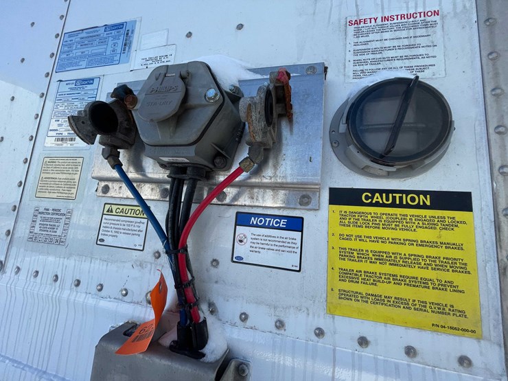 2022-stoughton-trailer-image-11