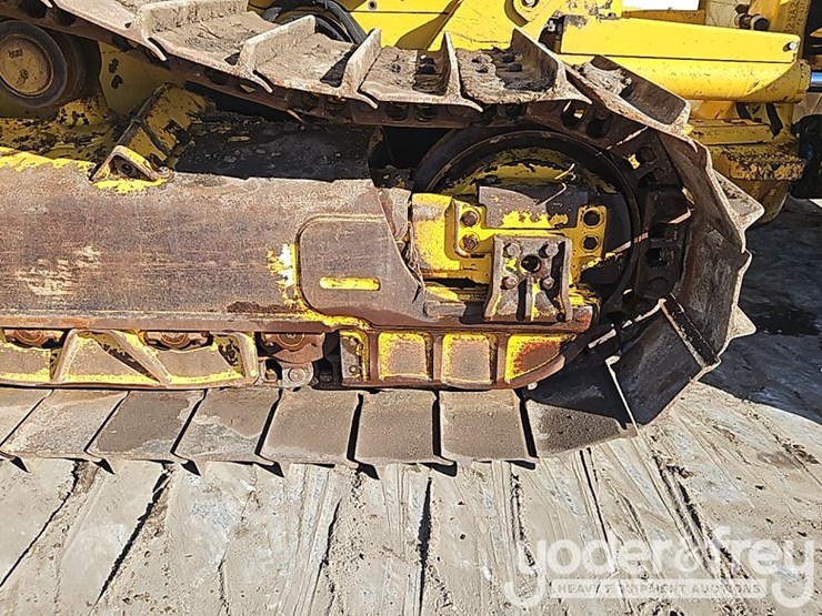 2021-komatsu-d51pxi-24-image-22