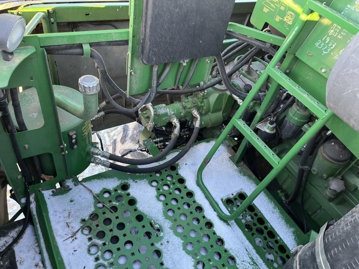 2006-john-deere-9760-sts-image-14