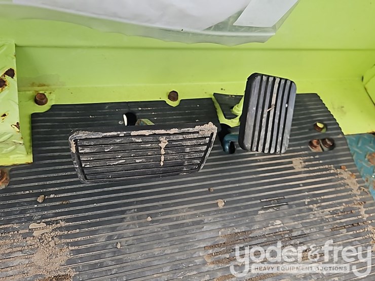 2005-yanmar-c30r-2-image-22