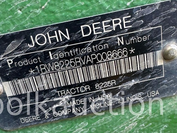 john-deere-8225r-image-10