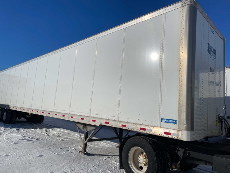 2019-stoughton-trailer-image-13