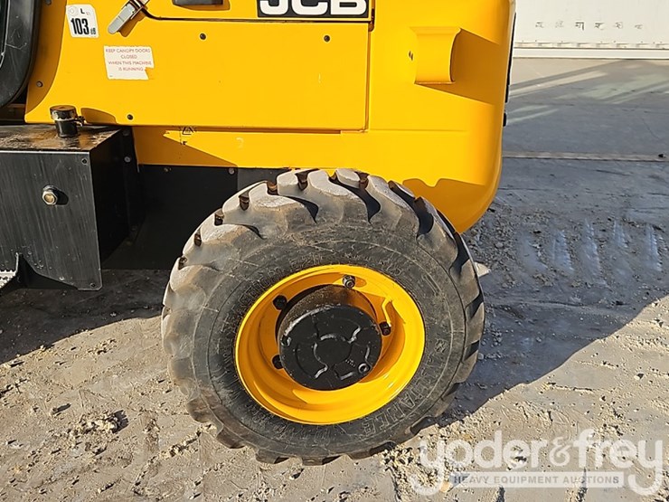 2016-jcb-926-image-15