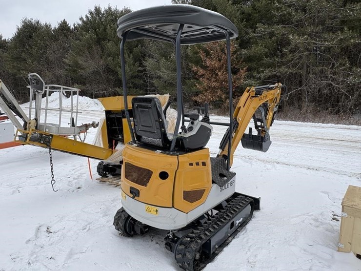 new-sd-lanch-sdle18p-mini-backhoe-image-3
