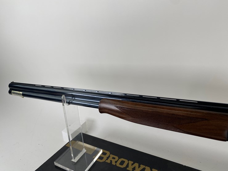 #8-•-#1456-•-browning-citori-super-light-over-/-under-shotgun-20-ga-image-5