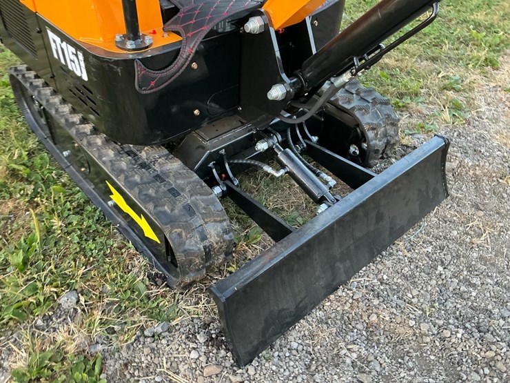 #1209-•-unused-future-ft15-mini-excavator-image-19