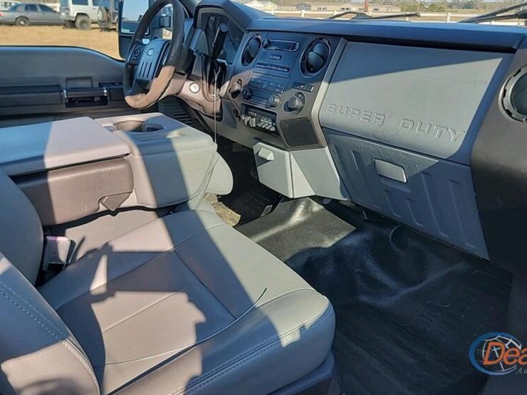 2012-ford-f550-image-5