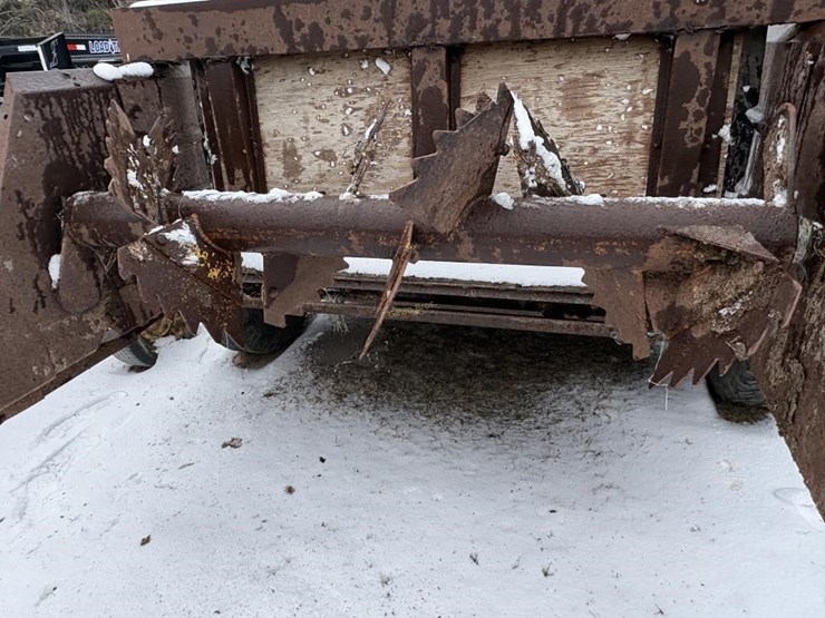 farmhand-manure-spreader-image-6