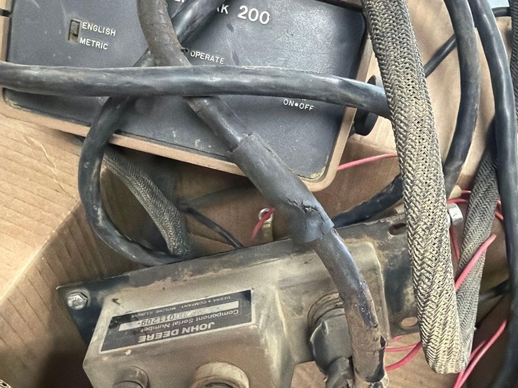 john-deere-7200-image-6