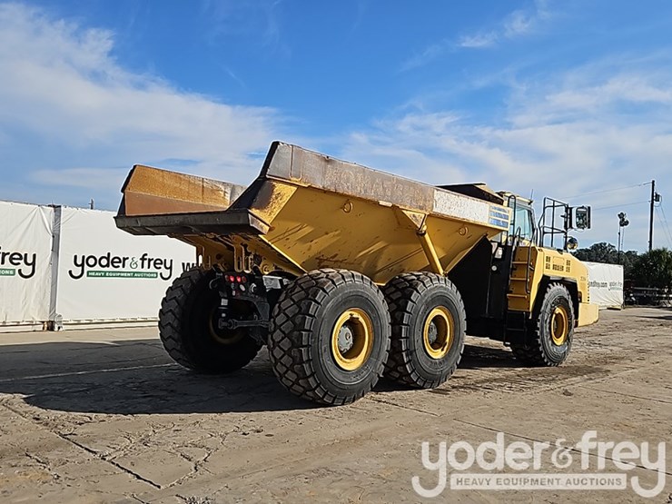 2015-komatsu-hm400-image-5