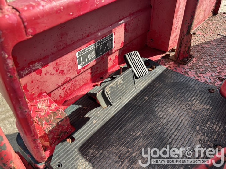 2006-yanmar-c30r-2-image-25