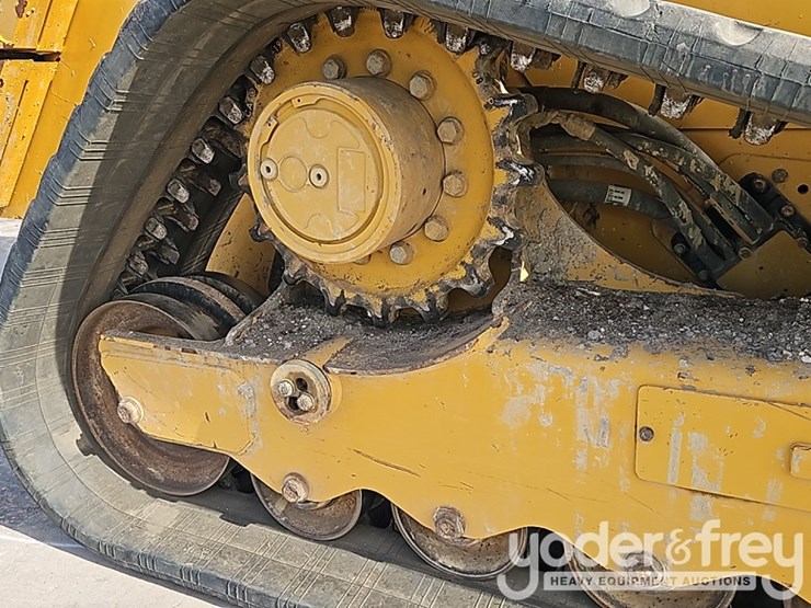 2021-caterpillar-289d3-image-10