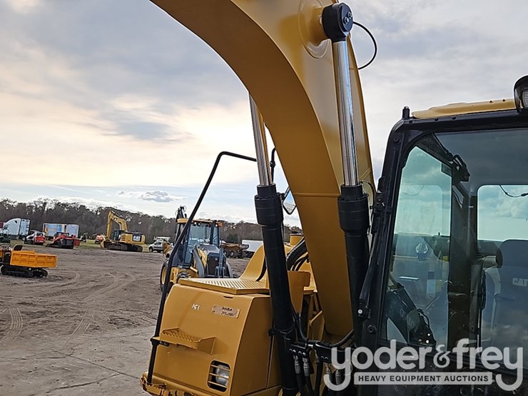 2019-caterpillar-311-flrr-image-19