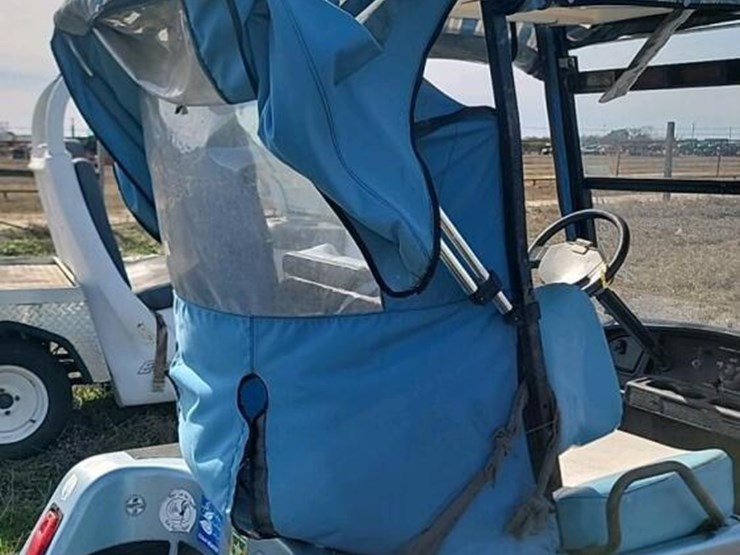 columbia-parcar-electric-cart:-36-volt,-charger-image-11