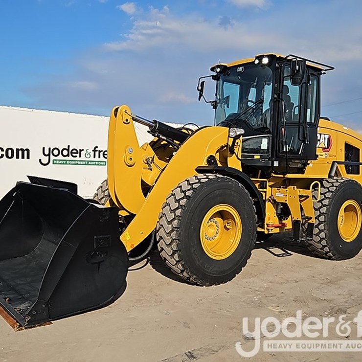 2026 CATERPILLAR 930