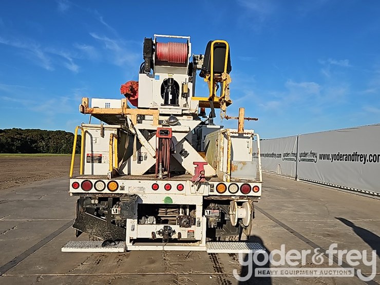 2009-sterling-acterra-image-19