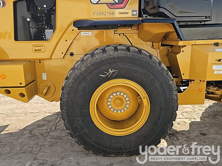 2026-caterpillar-930-image-8