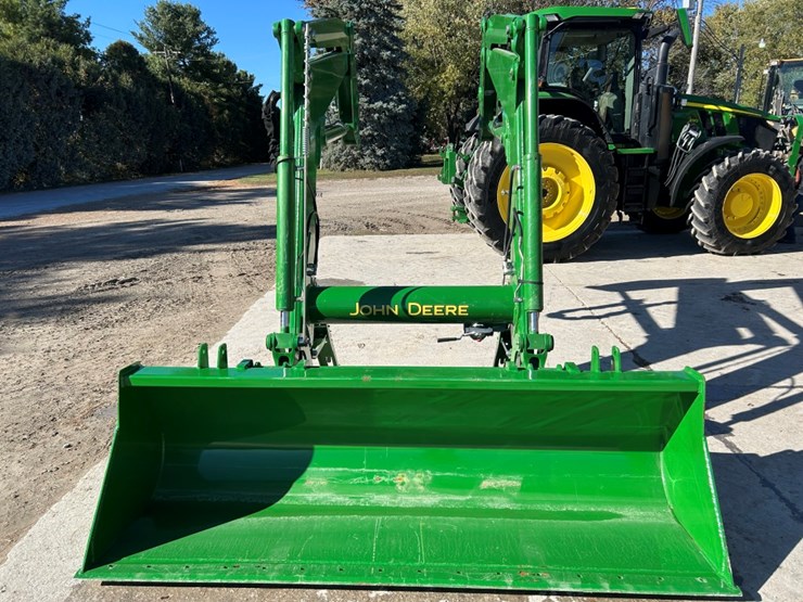 john-deere-700m-image-7