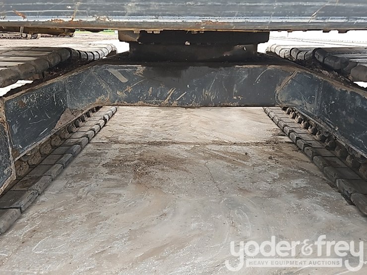 2010-komatsu-pc78us-8-image-29